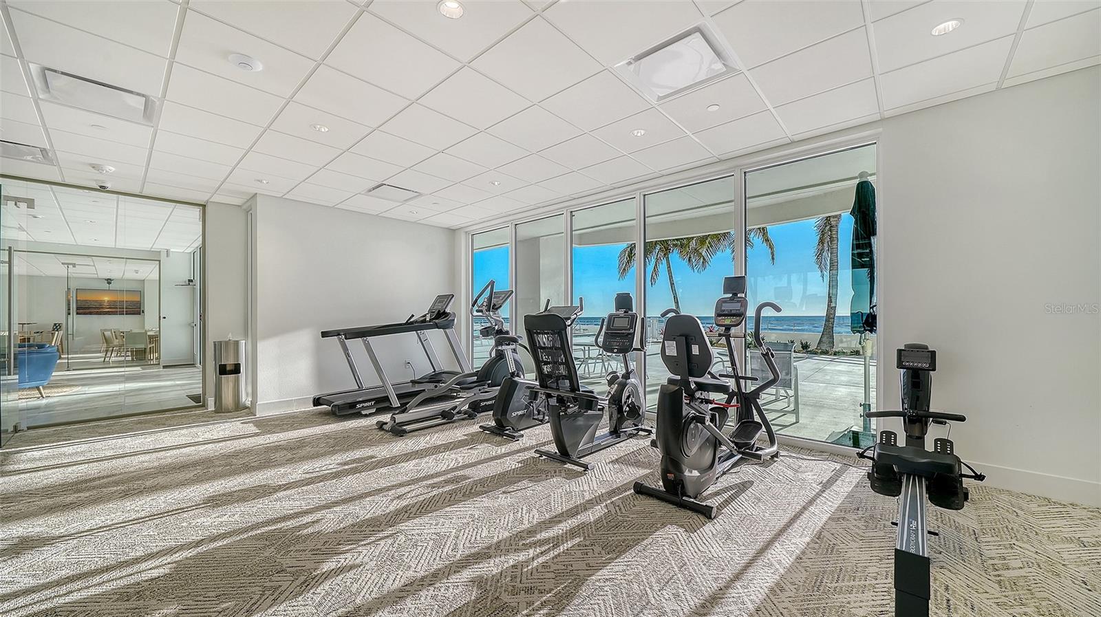 KEY TOWER SOUTH - Residential