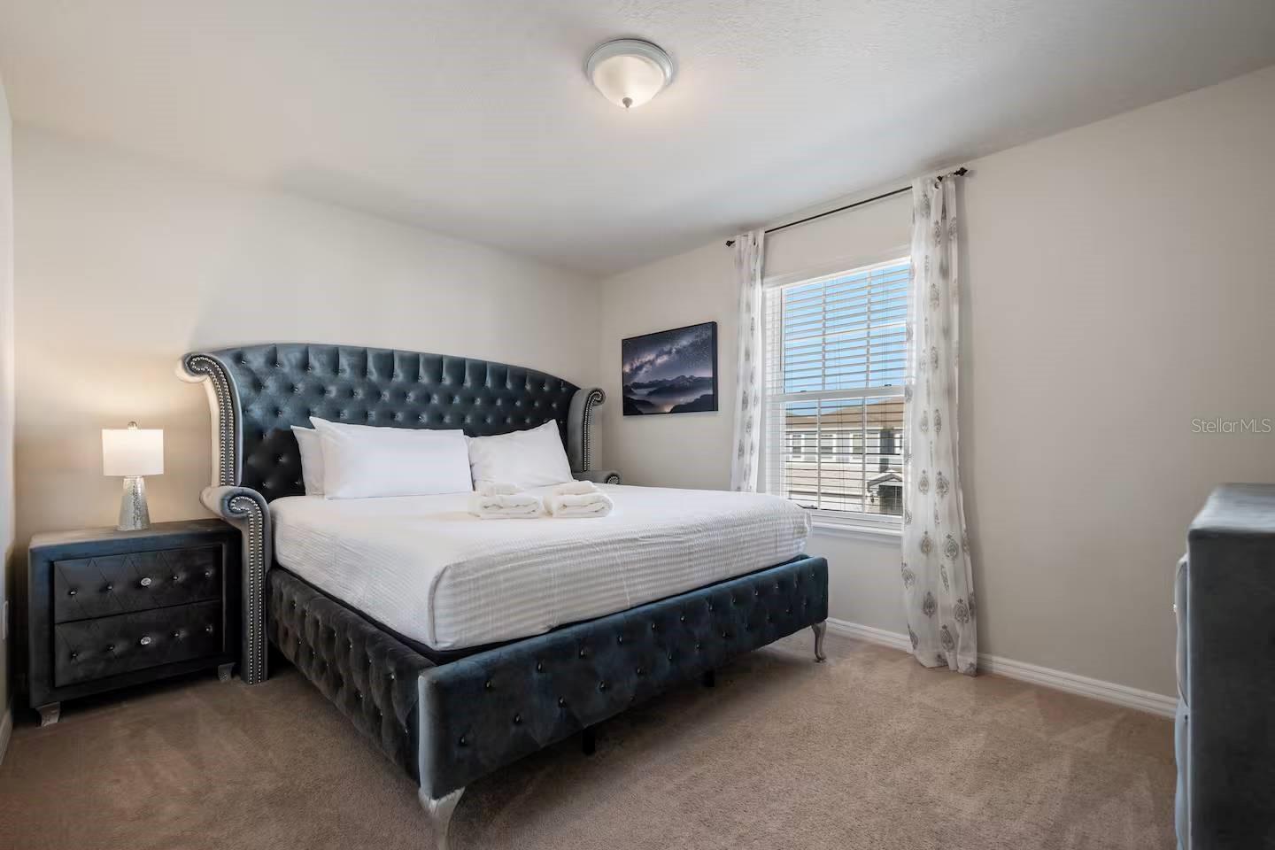 WINDSOR ISLAND PHASE 2A PB 187 PGS 31-34 LOT 436 - Residential