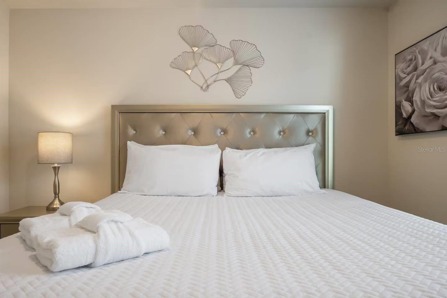 WINDSOR ISLAND PHASE 2A PB 187 PGS 31-34 LOT 436 - Residential