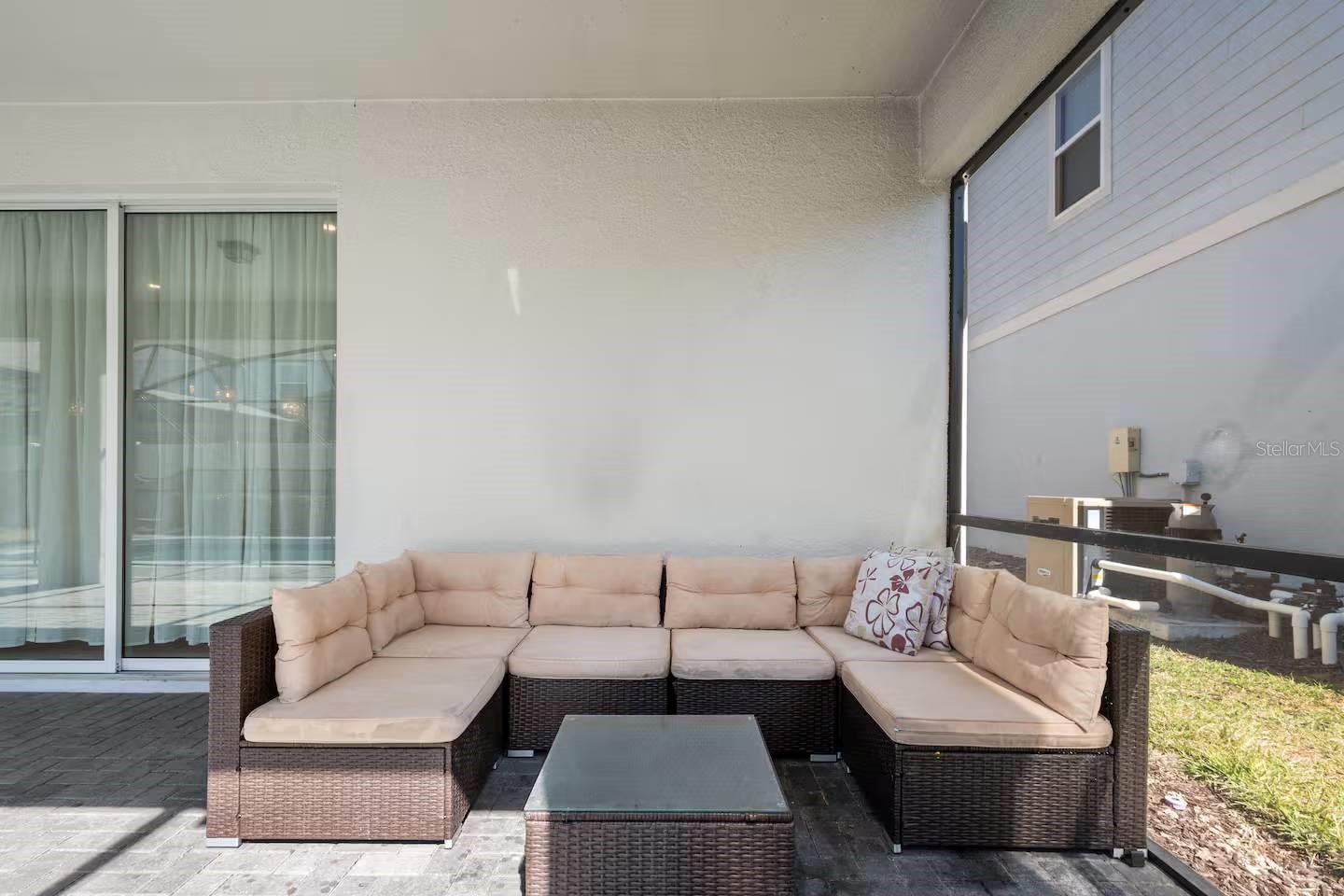 WINDSOR ISLAND PHASE 2A PB 187 PGS 31-34 LOT 436 - Residential