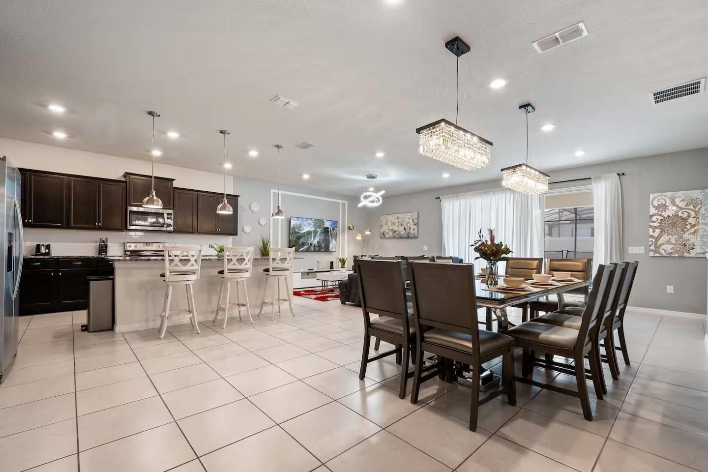 WINDSOR ISLAND PHASE 2A PB 187 PGS 31-34 LOT 436 - Residential