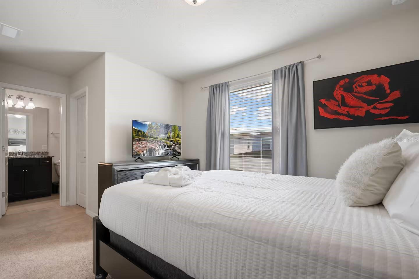 WINDSOR ISLAND PHASE 2A PB 187 PGS 31-34 LOT 436 - Residential