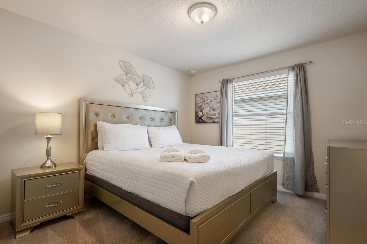 WINDSOR ISLAND PHASE 2A PB 187 PGS 31-34 LOT 436 - Residential