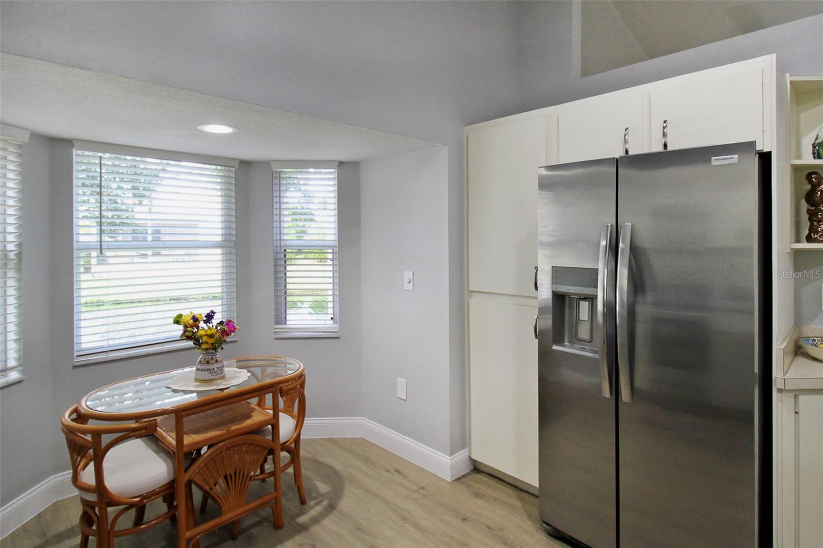 PALM VILLAS - Residential Lease