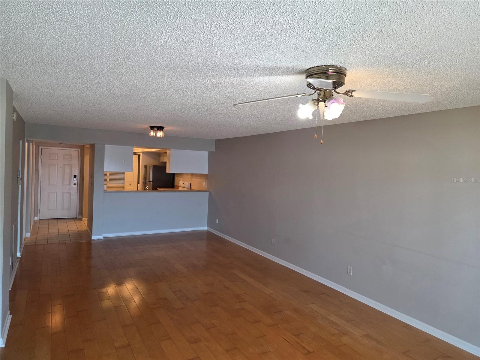 650 ISLAND WAY CONDO - Residential