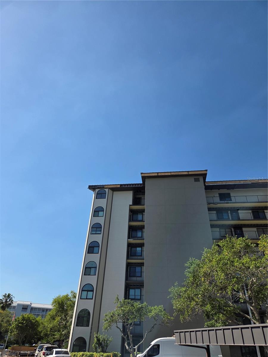 650 ISLAND WAY CONDO - Residential