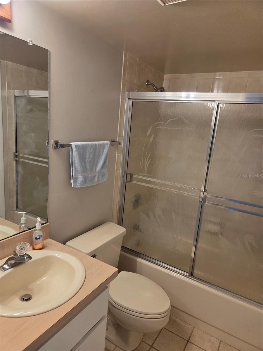 650 ISLAND WAY CONDO - Residential