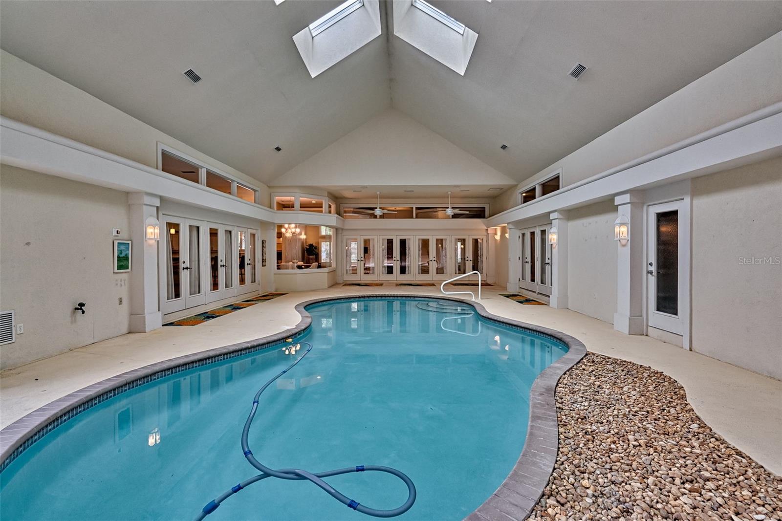 BENJAMINS GROVE - Residential