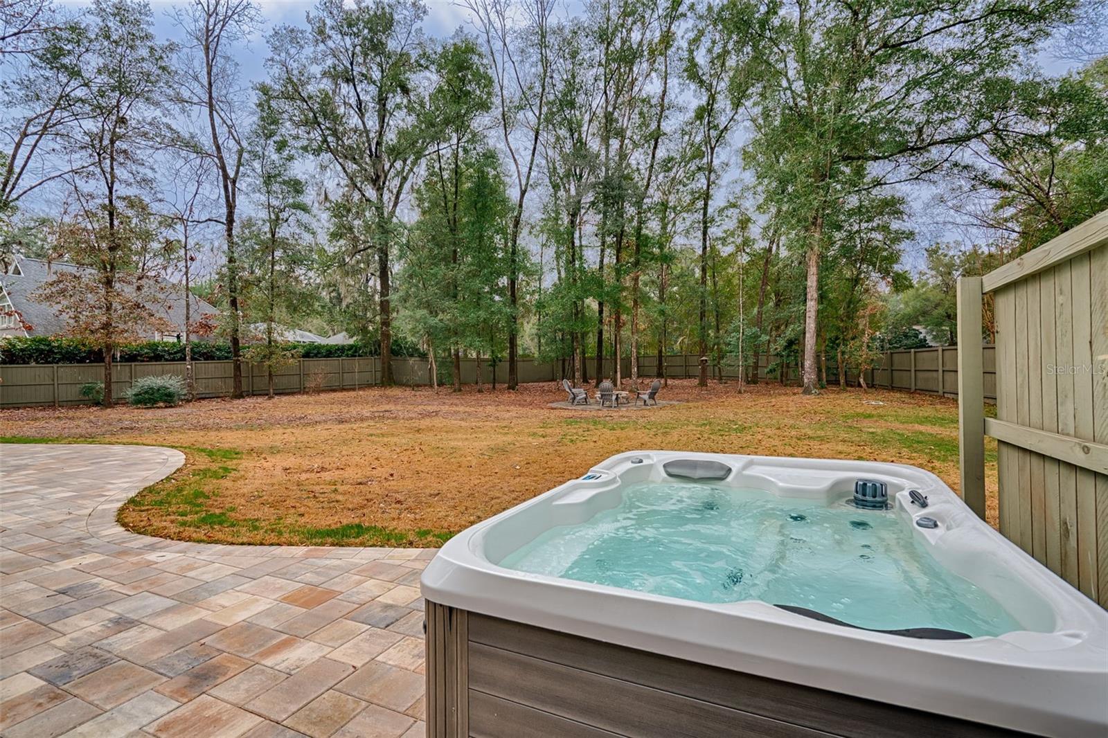 BENJAMINS GROVE - Residential