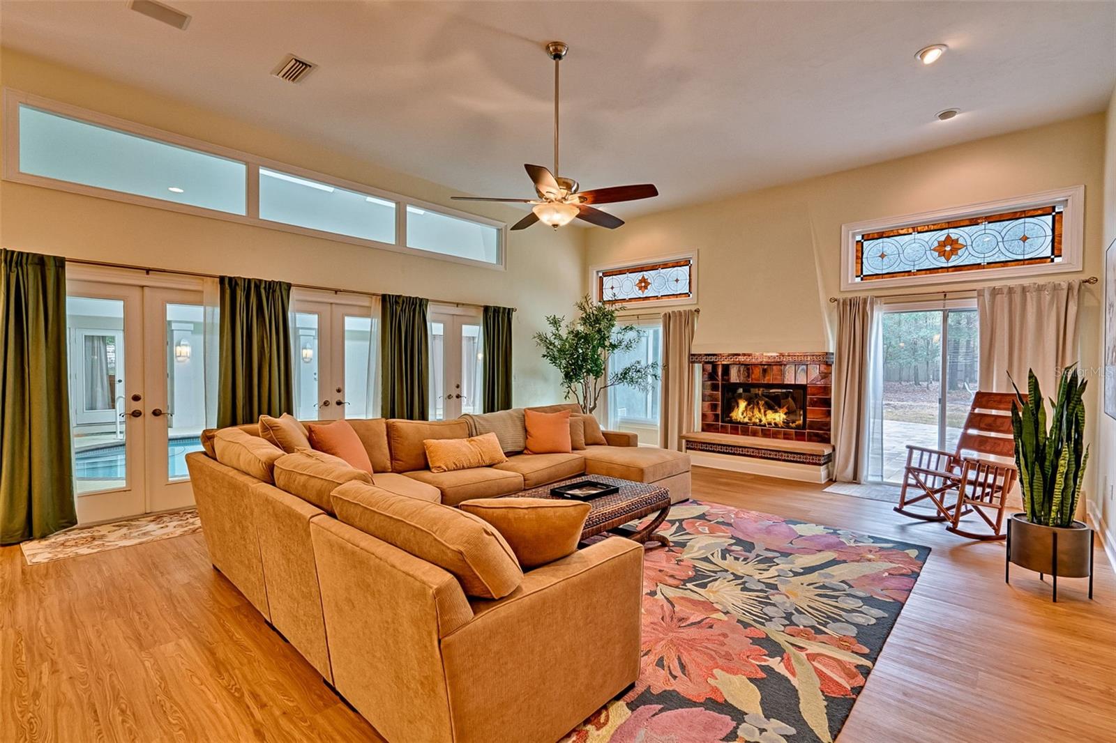 BENJAMINS GROVE - Residential