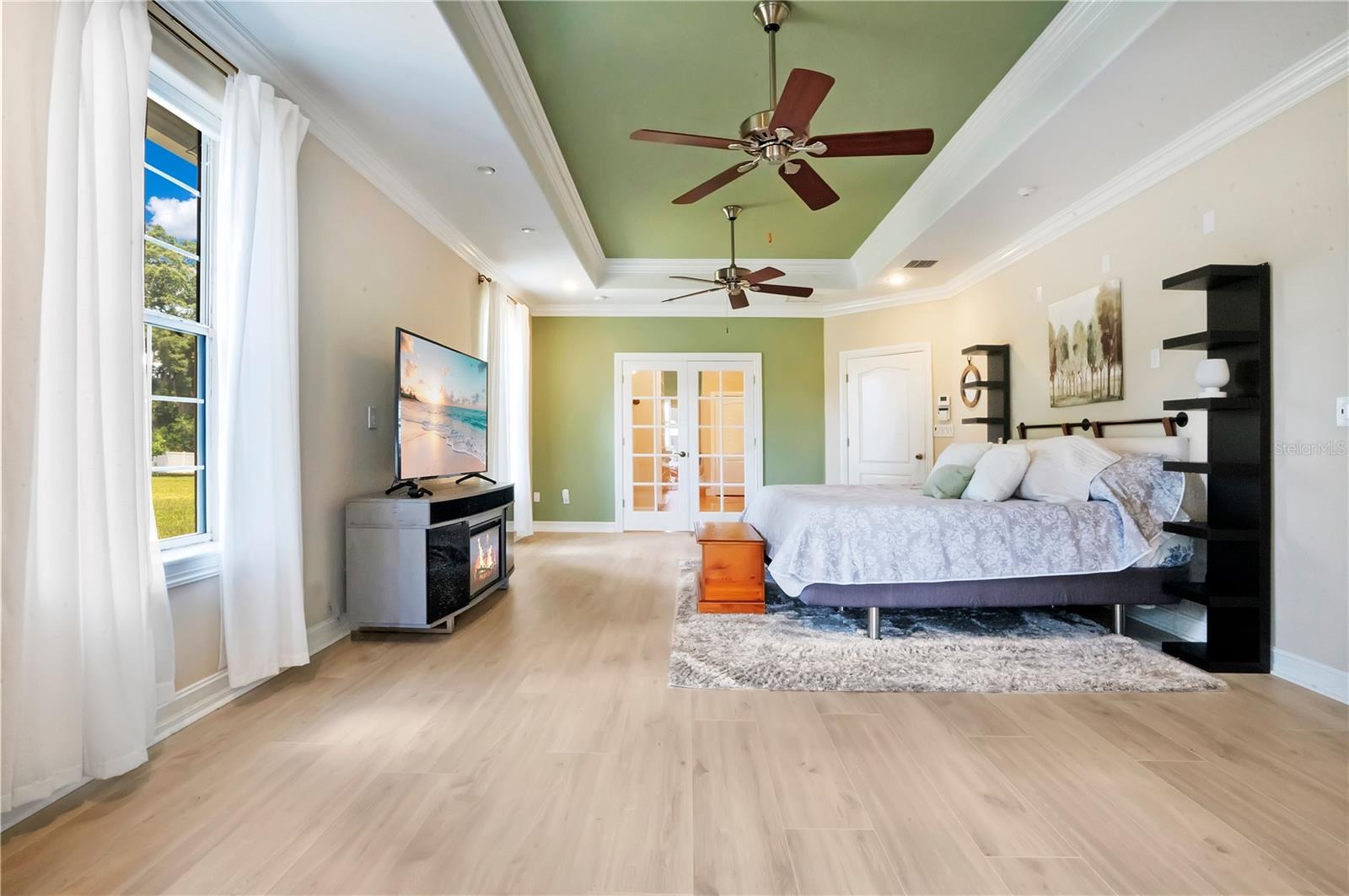 ACREAGE - Residential