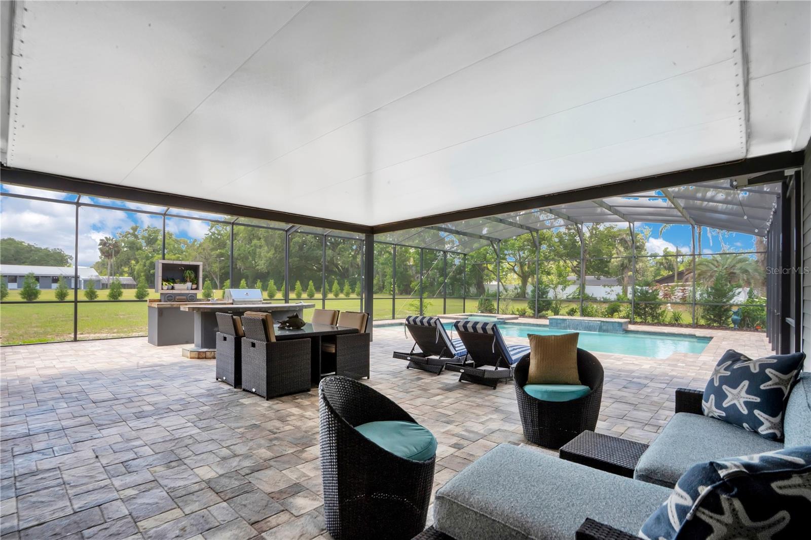 ACREAGE - Residential