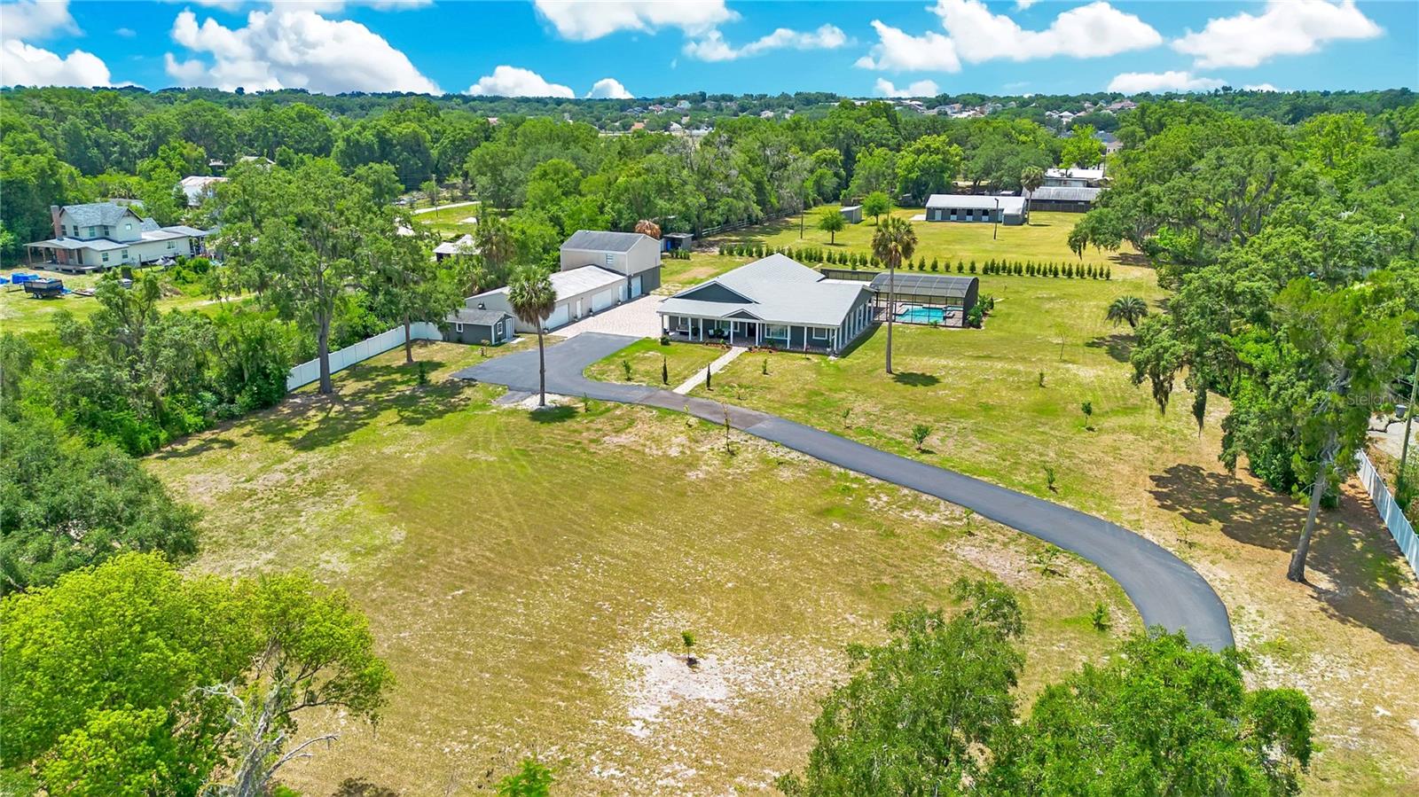 ACREAGE - Residential