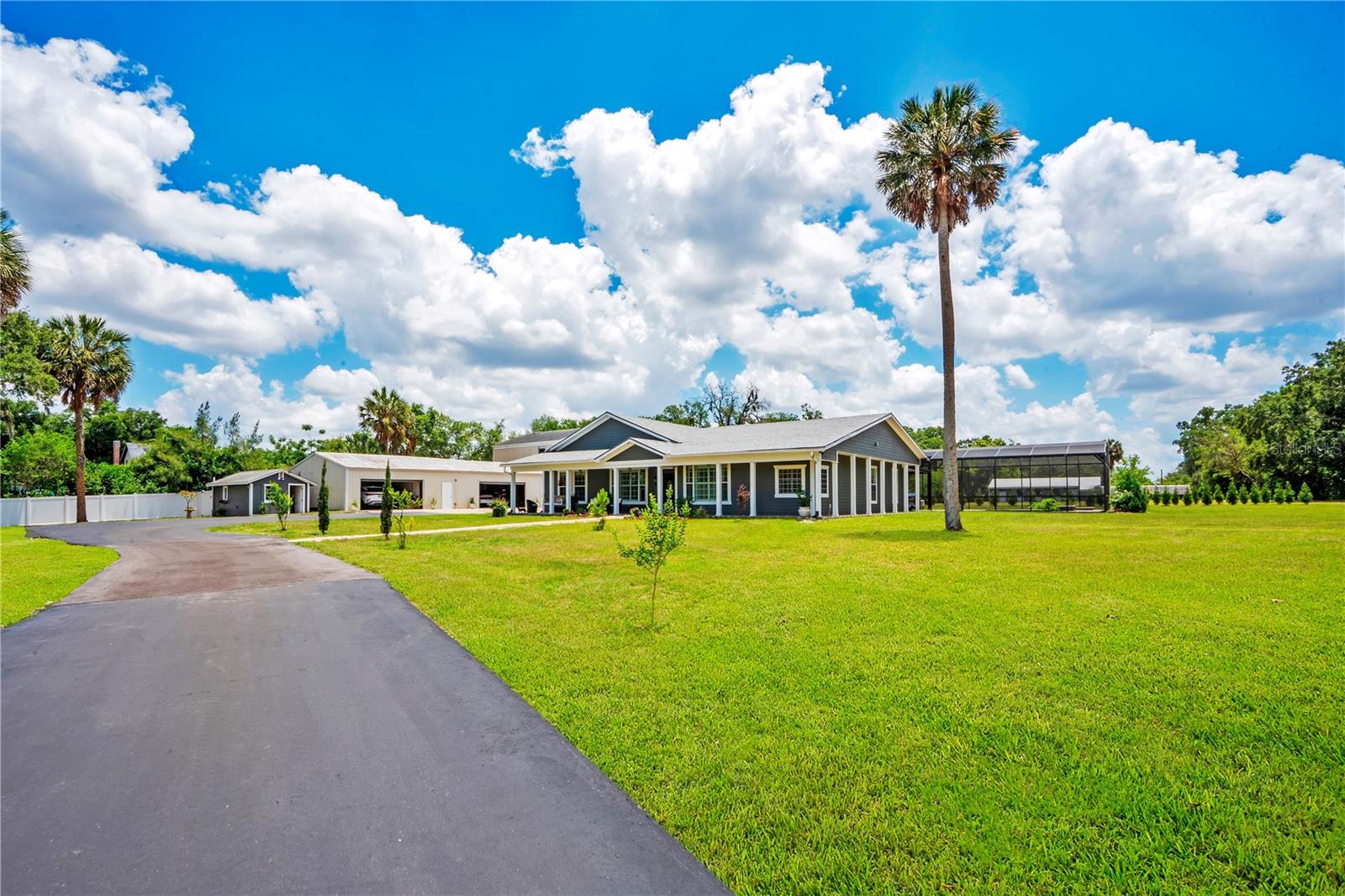 ACREAGE - Residential