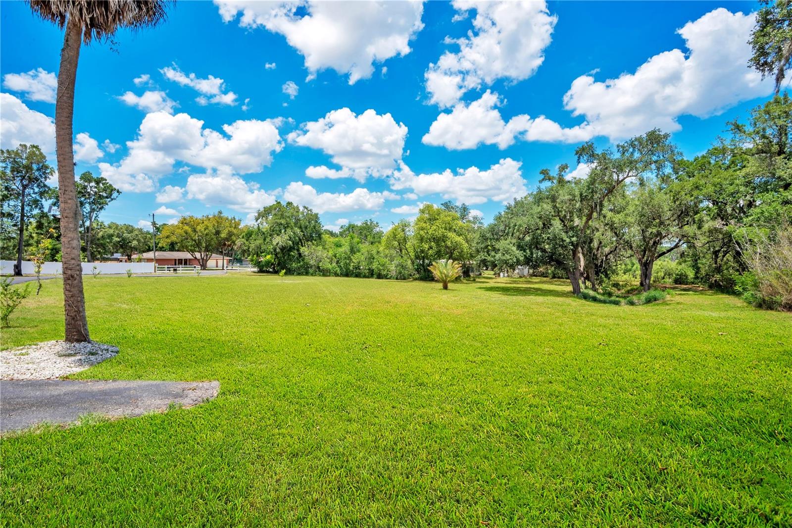 ACREAGE - Residential