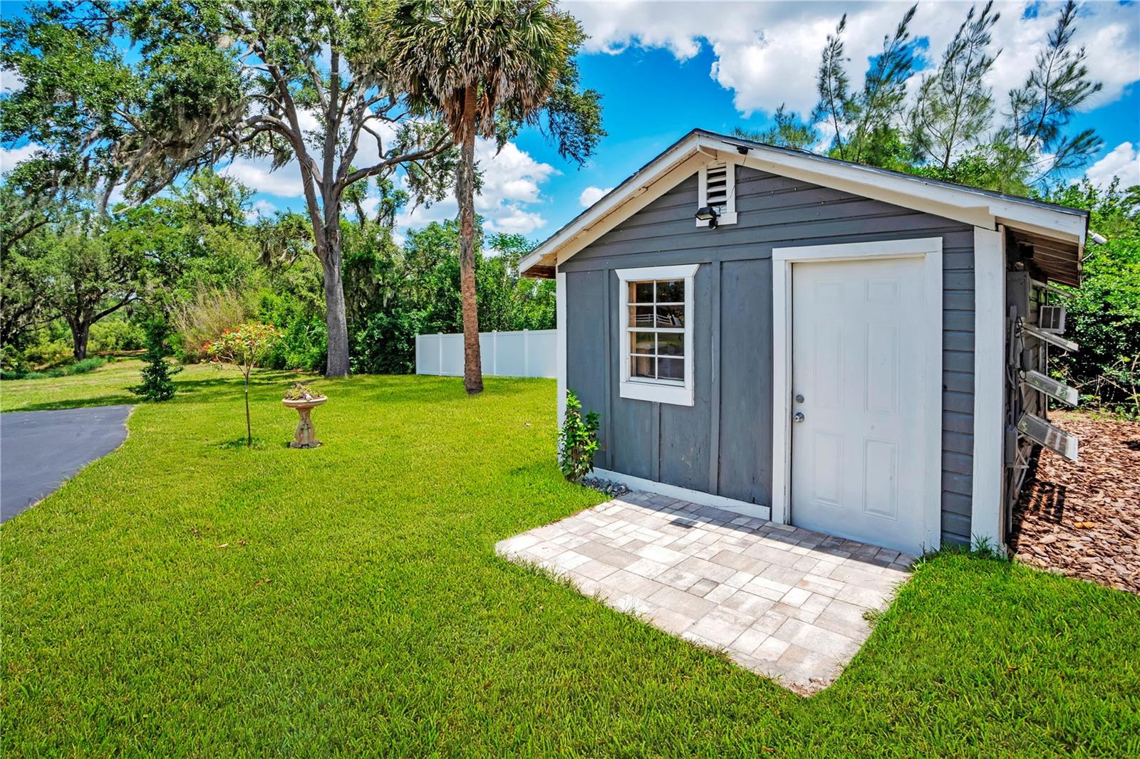 ACREAGE - Residential