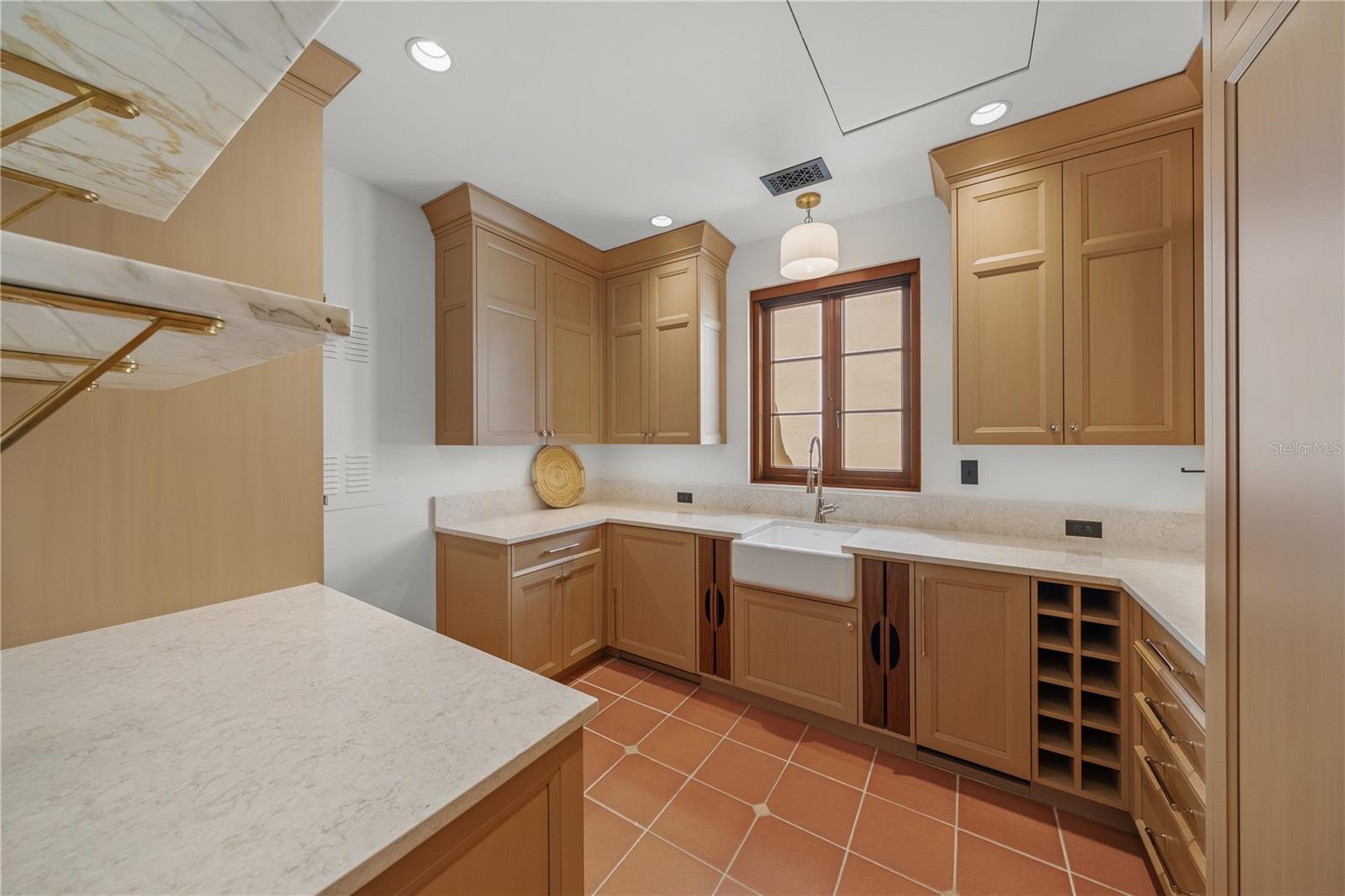 SAINT ARMANDS DIV JOHN RINGLING ESTATES - Residential