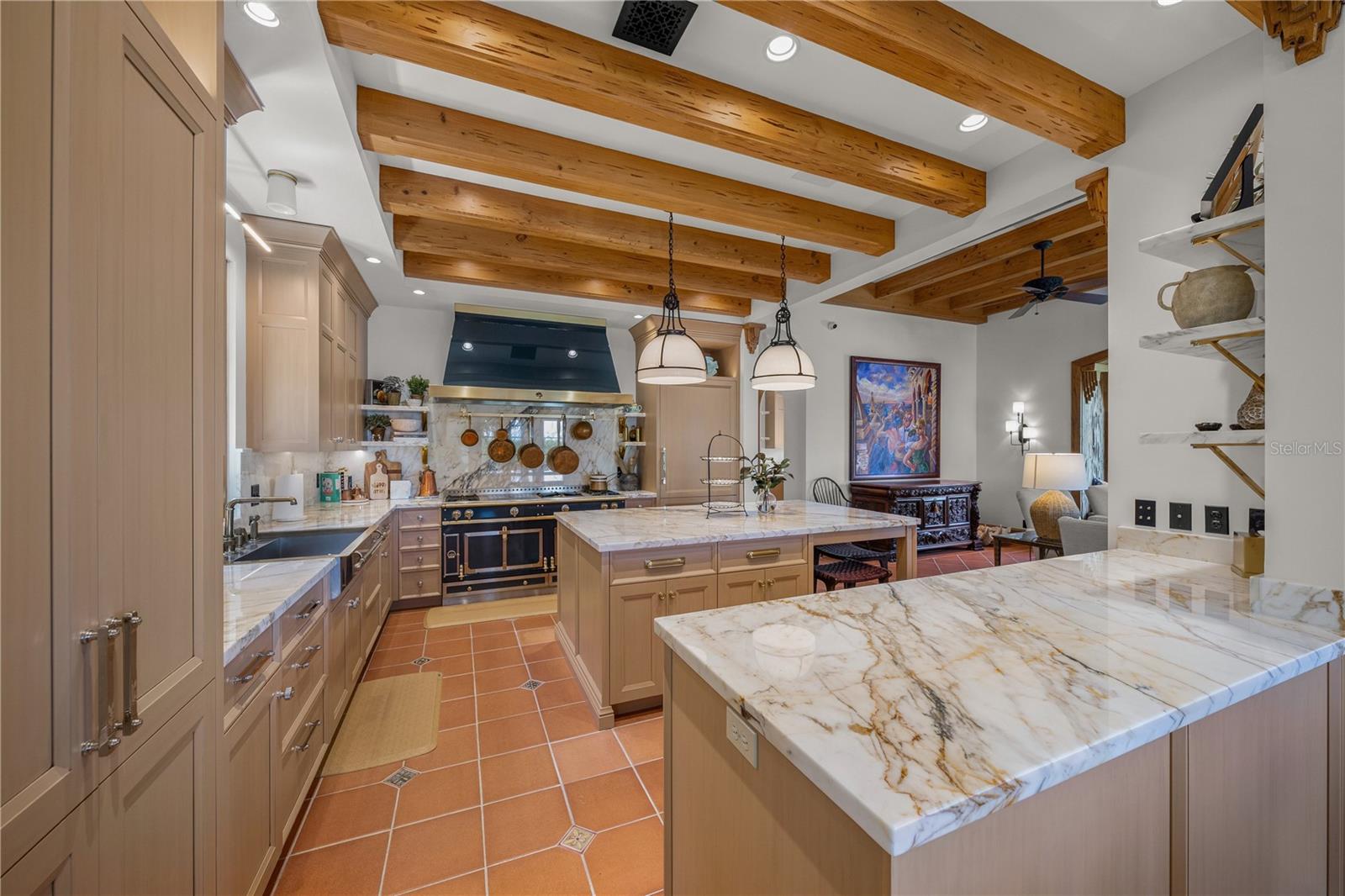 SAINT ARMANDS DIV JOHN RINGLING ESTATES - Residential