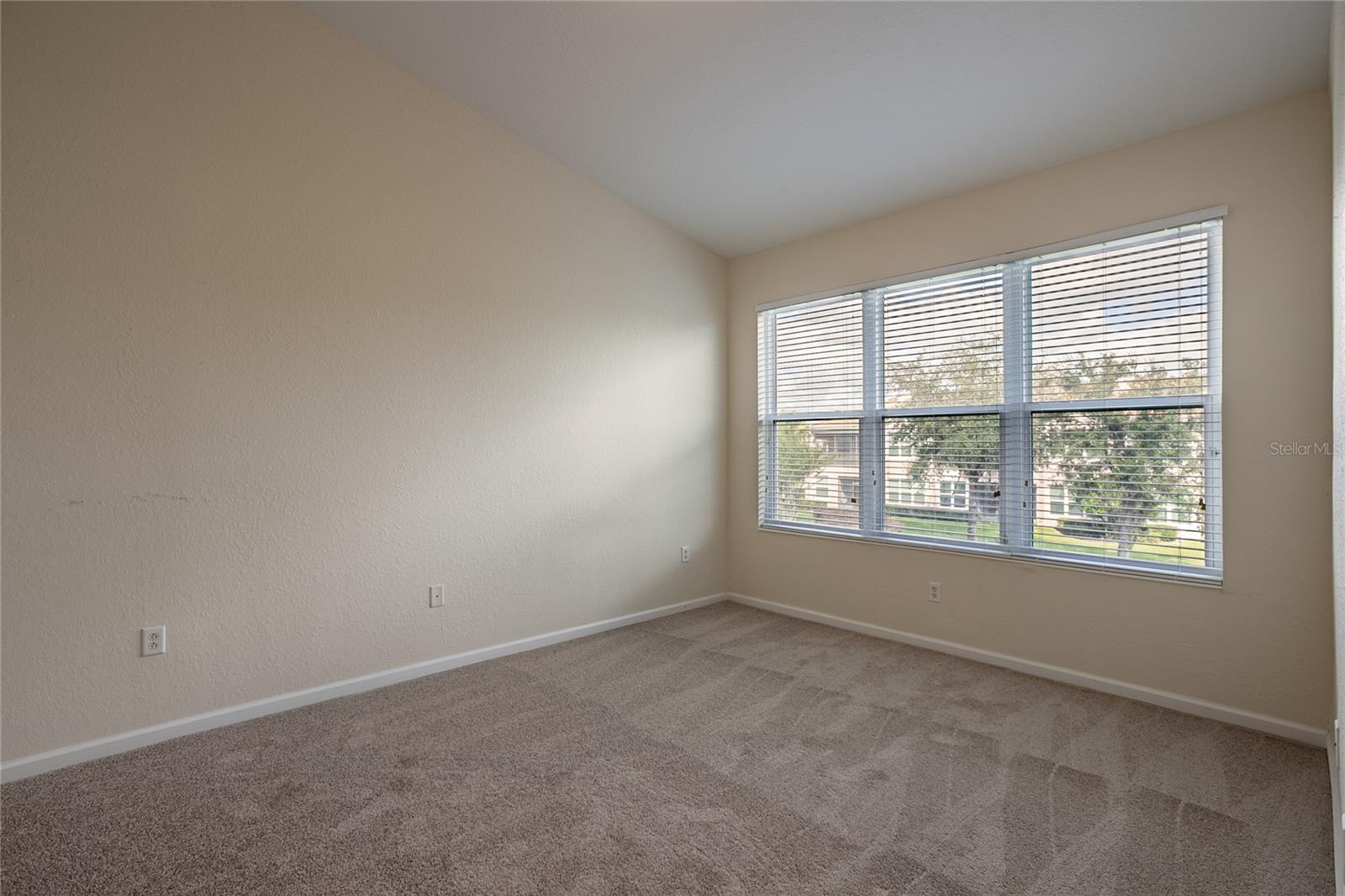 PROMENADES AT BELLA TRAE P5 - Residential Lease