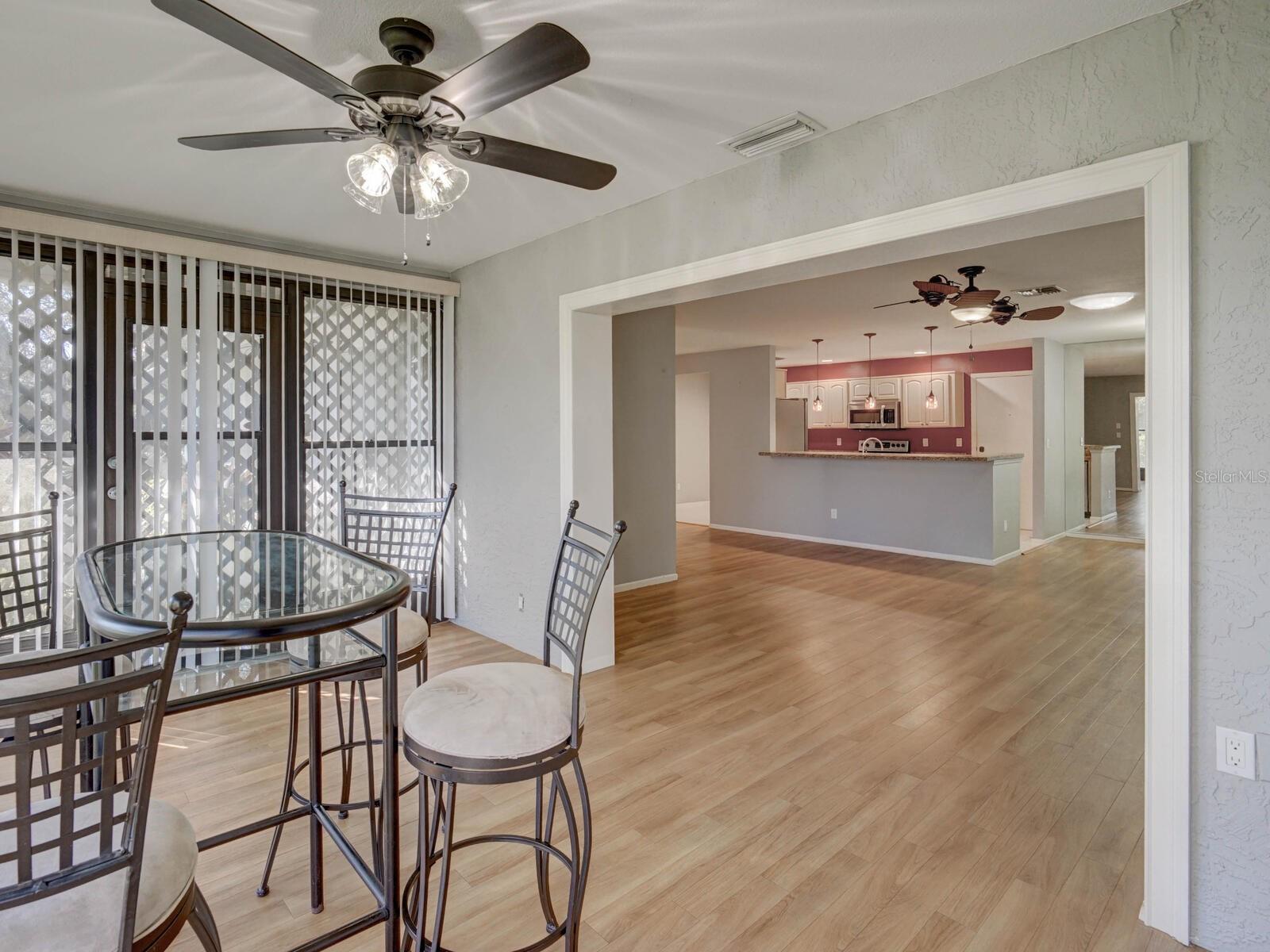 SCOTSDALE CLUSTER CONDO - Residential