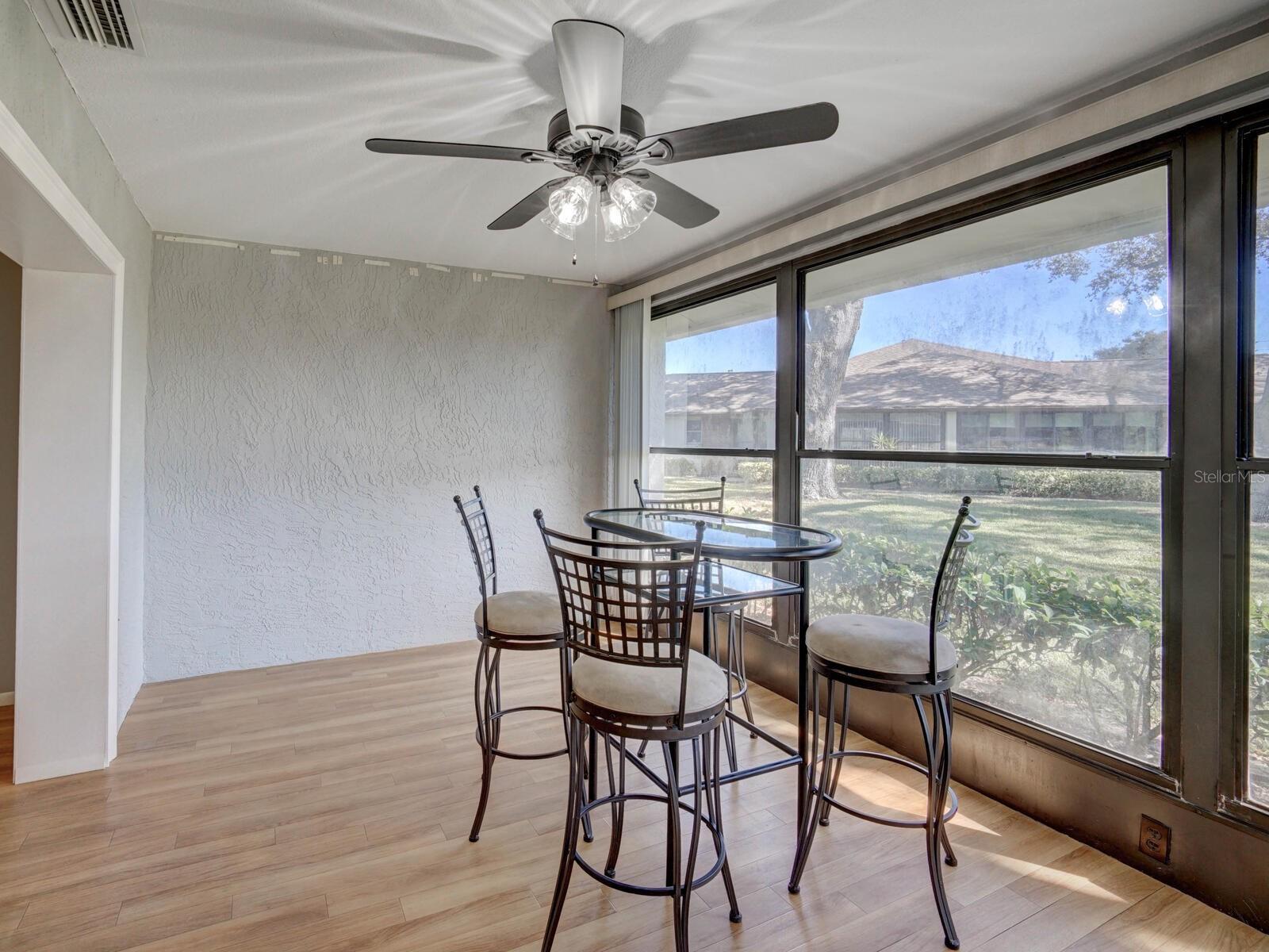 SCOTSDALE CLUSTER CONDO - Residential