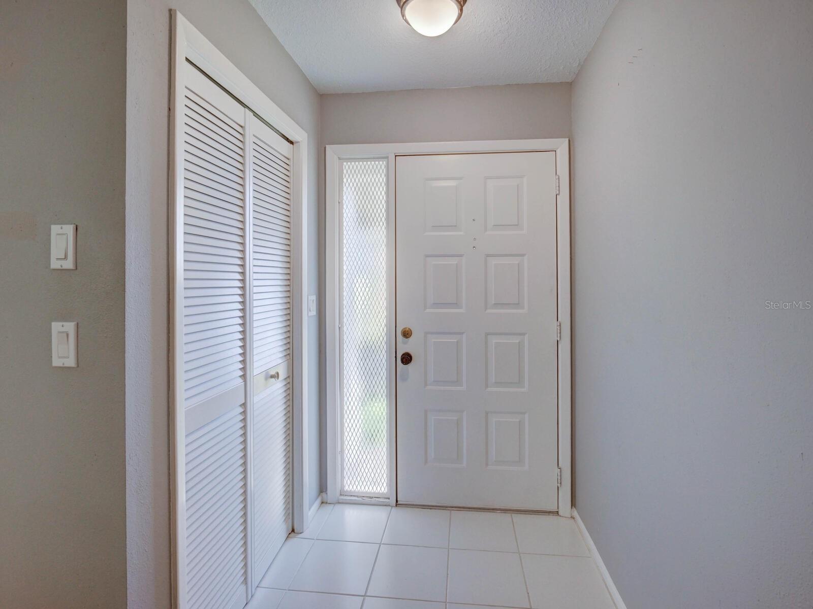 SCOTSDALE CLUSTER CONDO - Residential