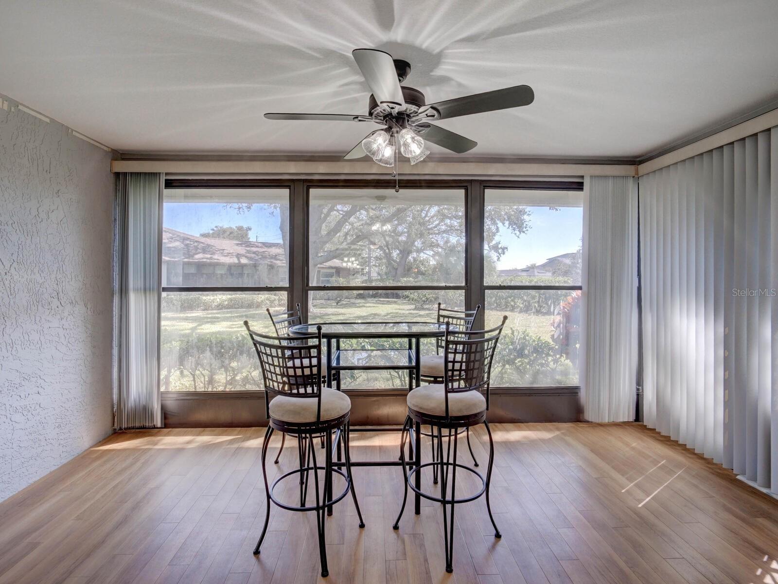 SCOTSDALE CLUSTER CONDO - Residential