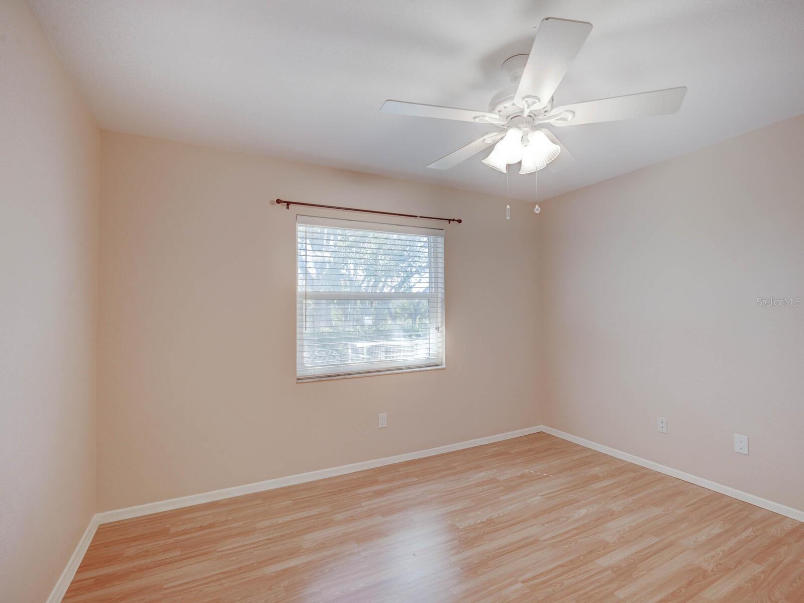 SCOTSDALE CLUSTER CONDO - Residential