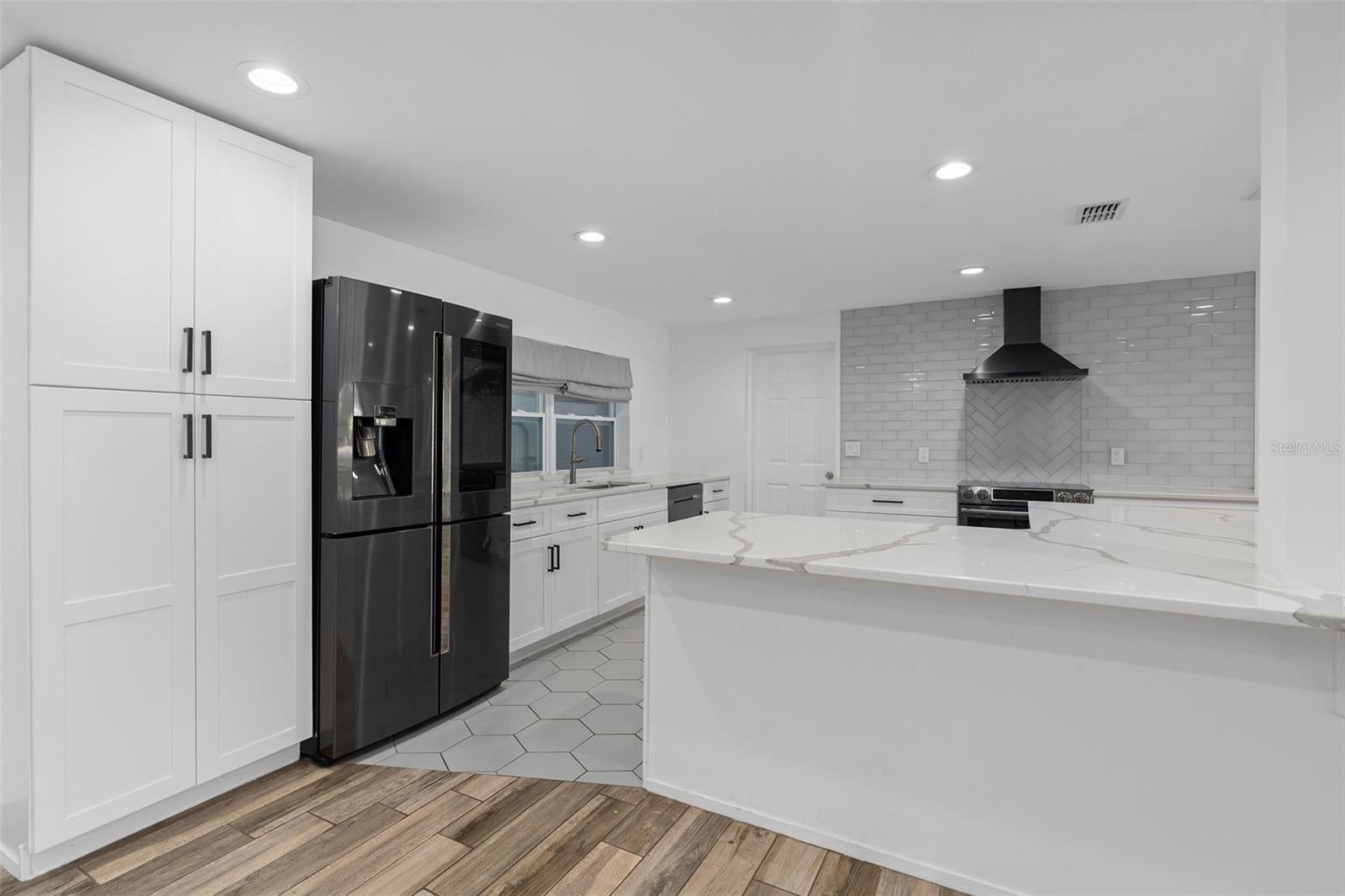 1130 W LAKE BRANTLEY ROAD