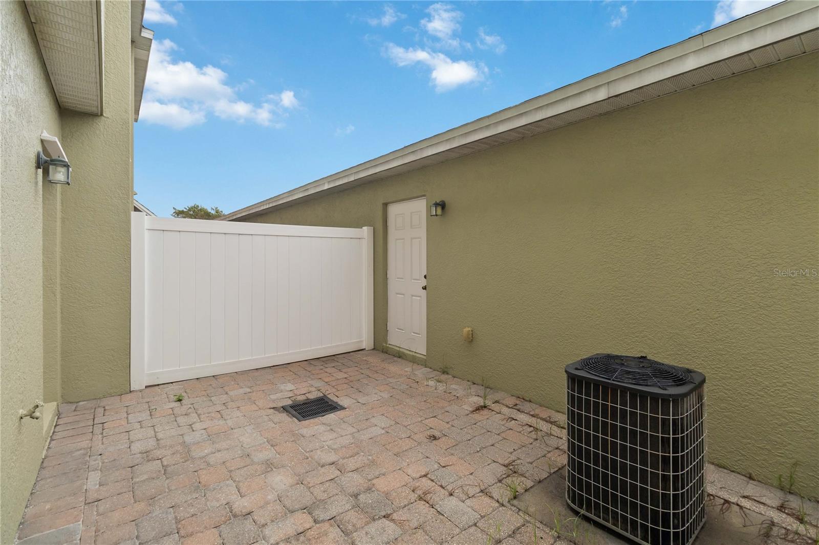 DANIELS LNDG A-J - Residential