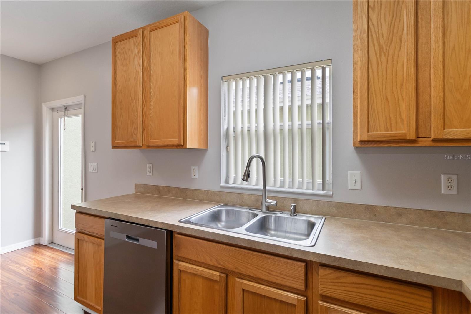 DANIELS LNDG A-J - Residential