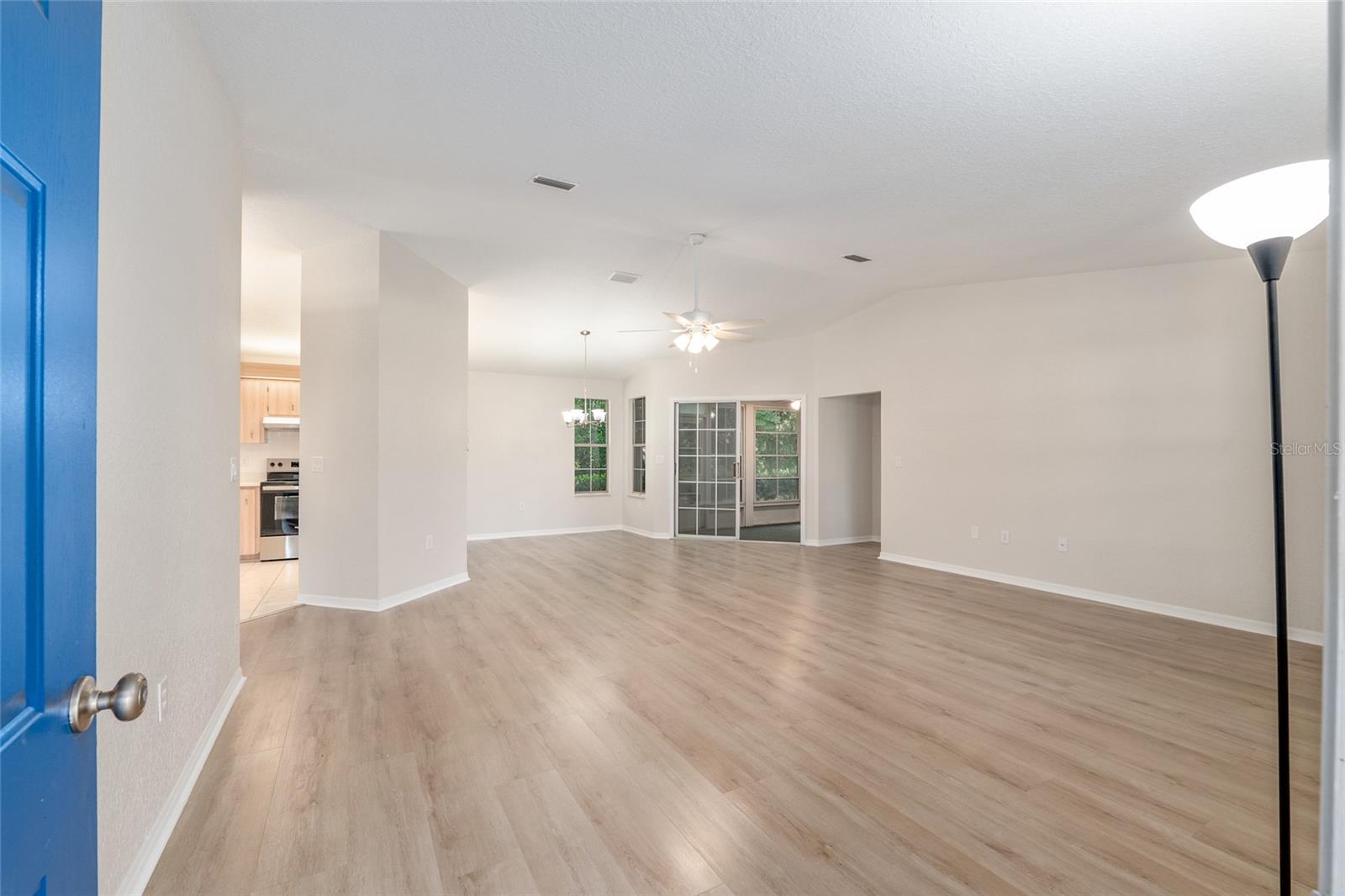 OAK RUN - Residential