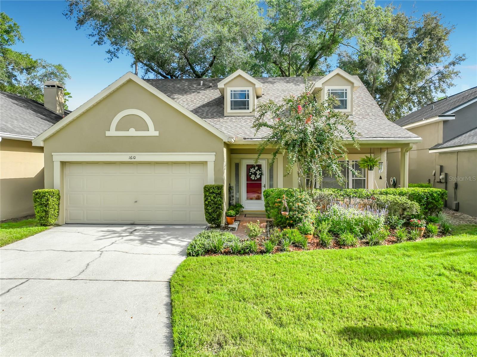 1610 FOX GLEN COURT