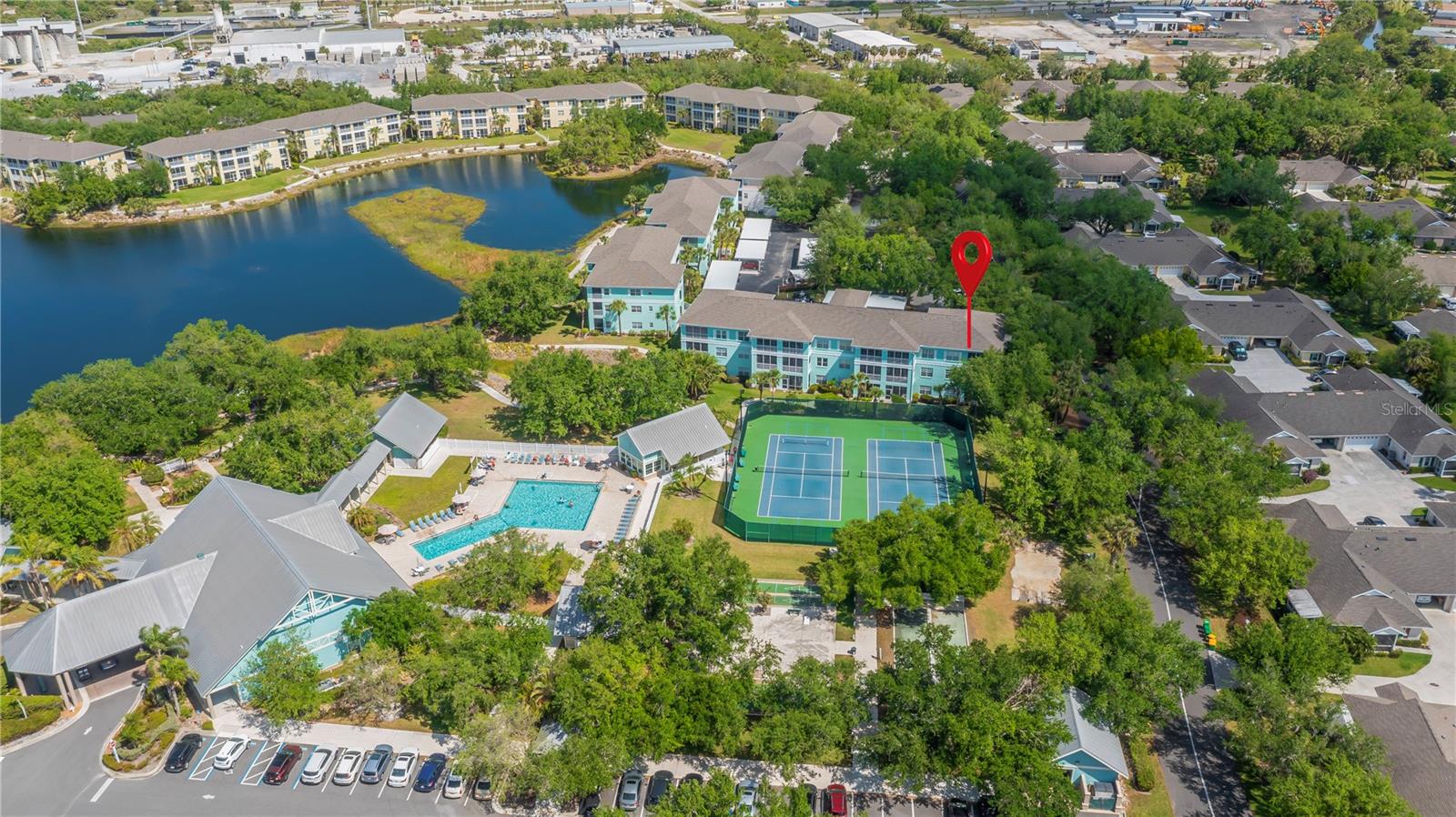 HERITAGE OAK PARK-WATERSIDE CLUB 04 AT HERITAGE - Residential