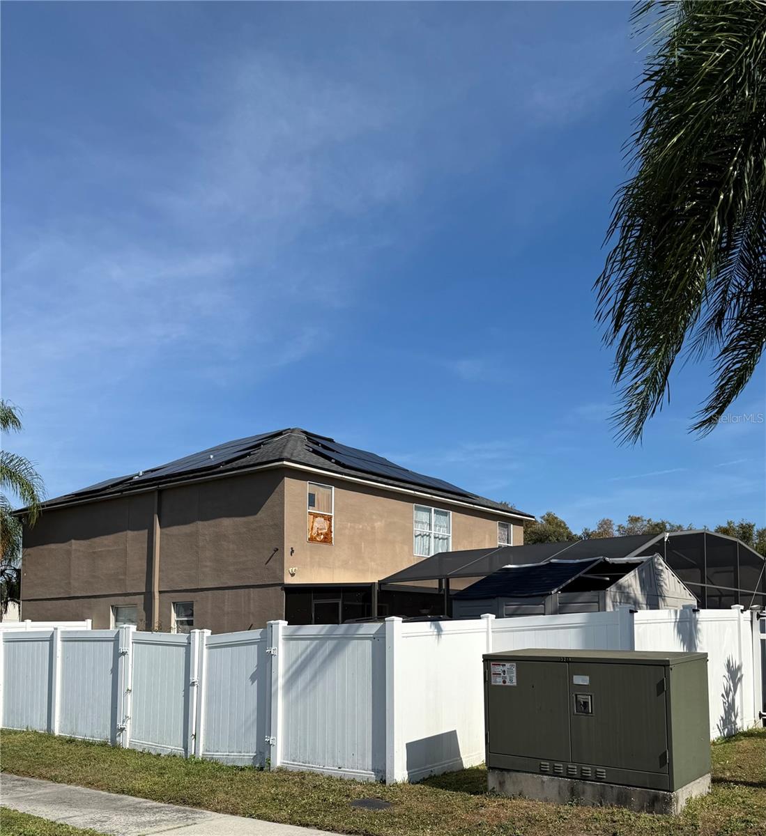 EMERALD POINTE - Residential