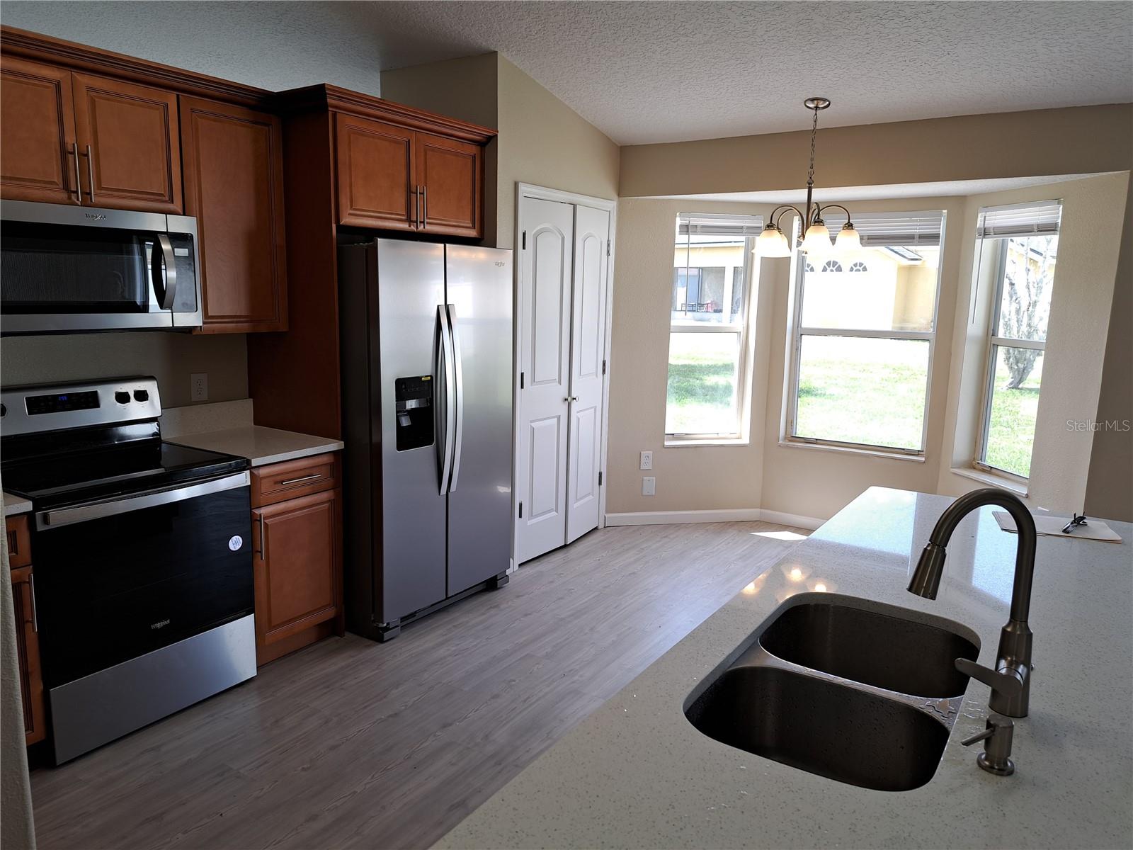 PEBBLE POINTE UNIT 02 - Residential Lease