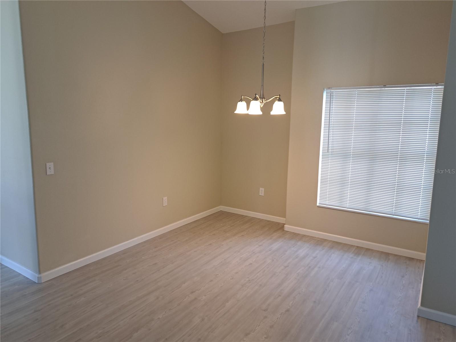 PEBBLE POINTE UNIT 02 - Residential Lease