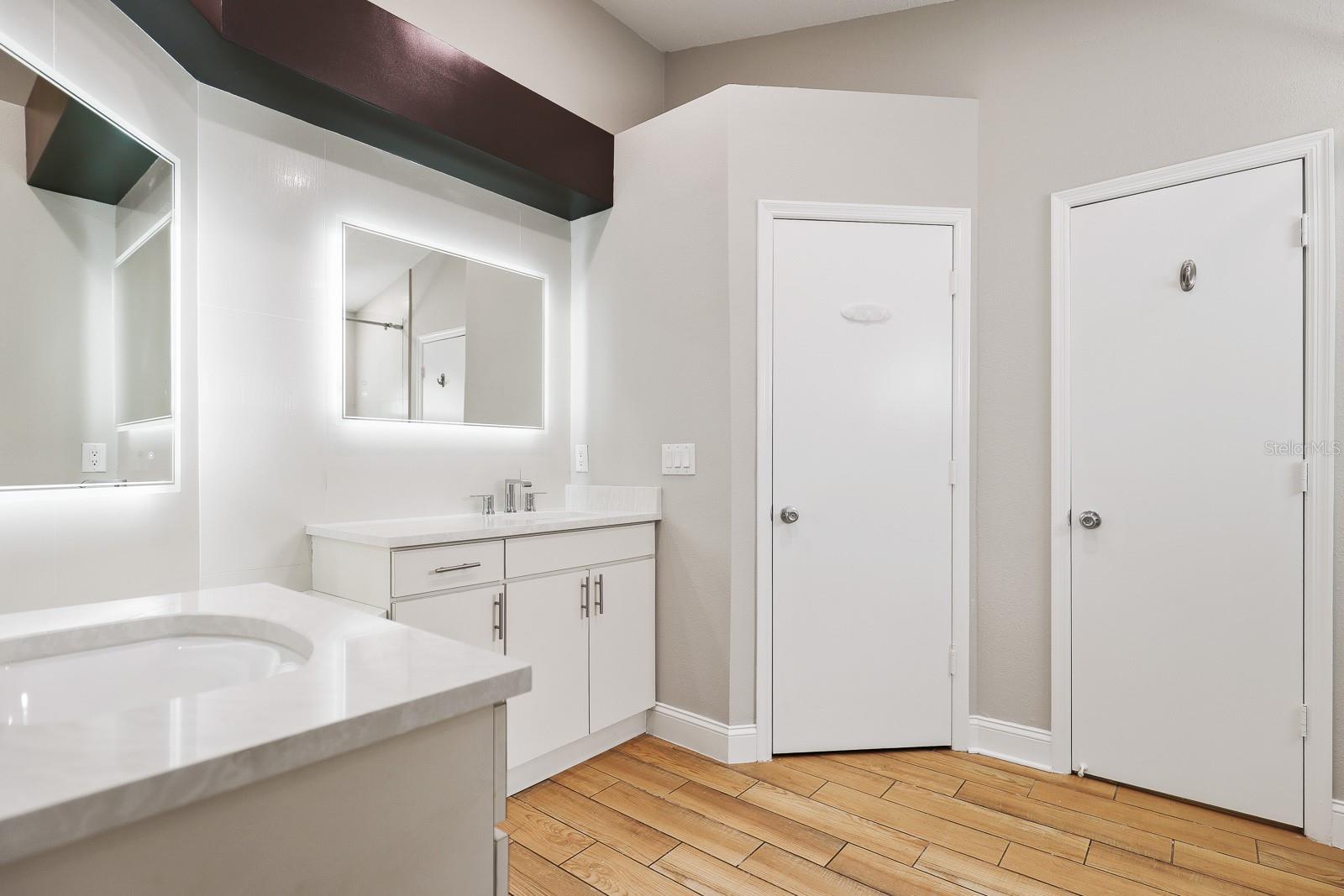 CALUSA TRACE UNIT 13 - Residential