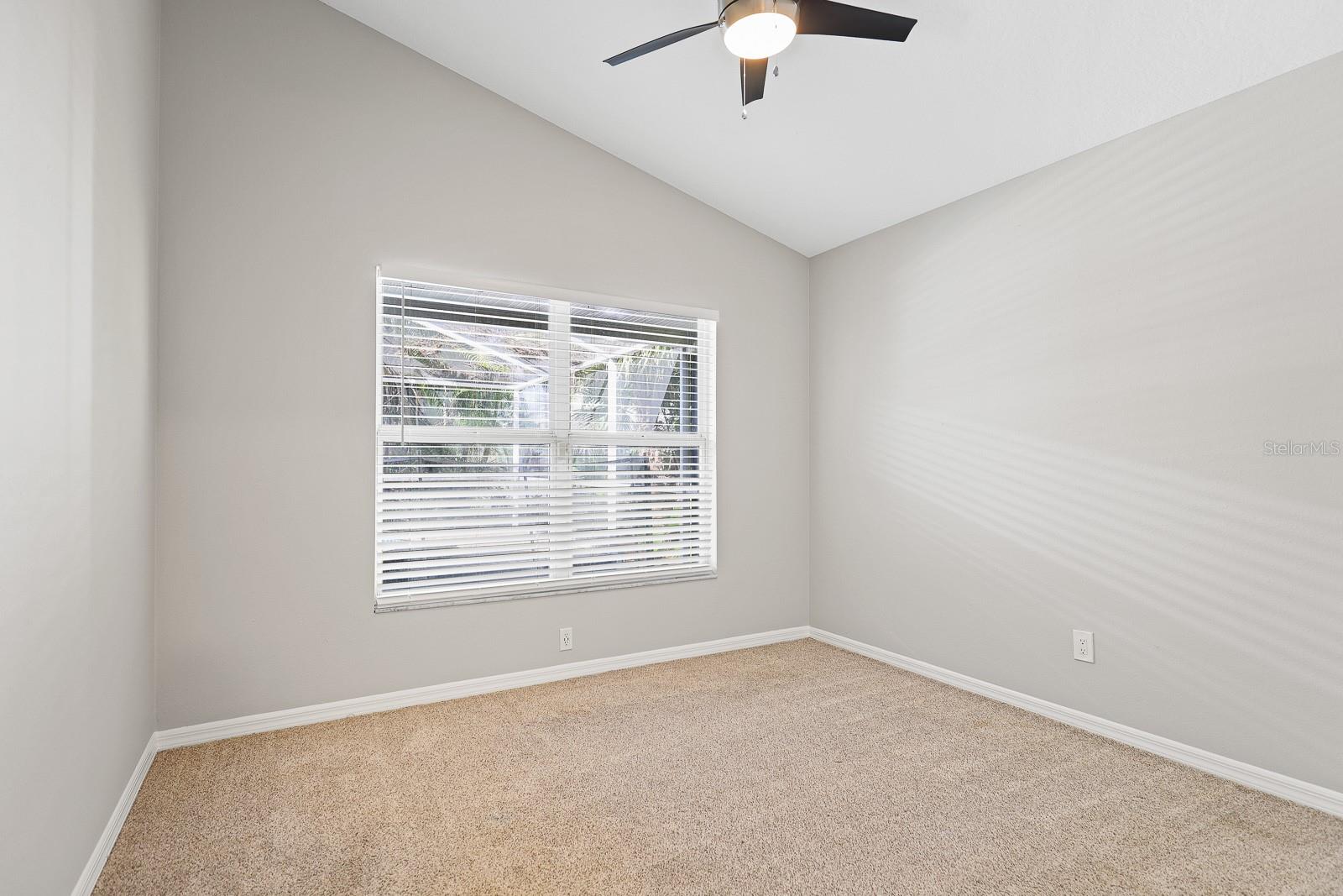 CALUSA TRACE UNIT 13 - Residential