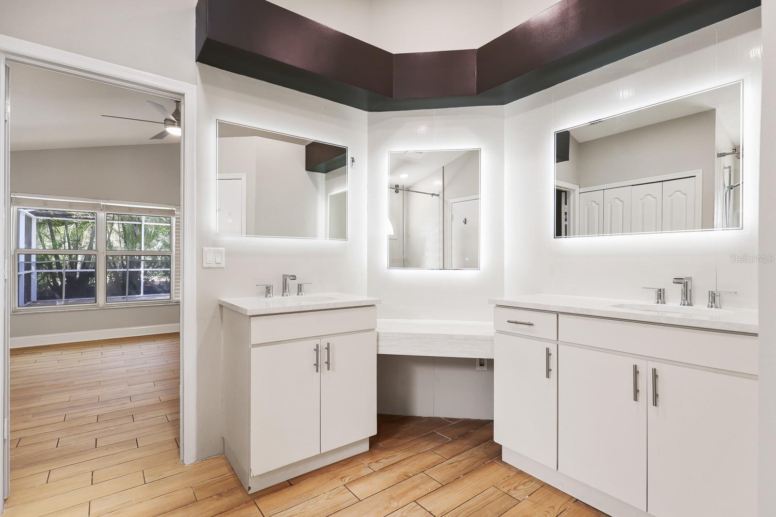 CALUSA TRACE UNIT 13 - Residential