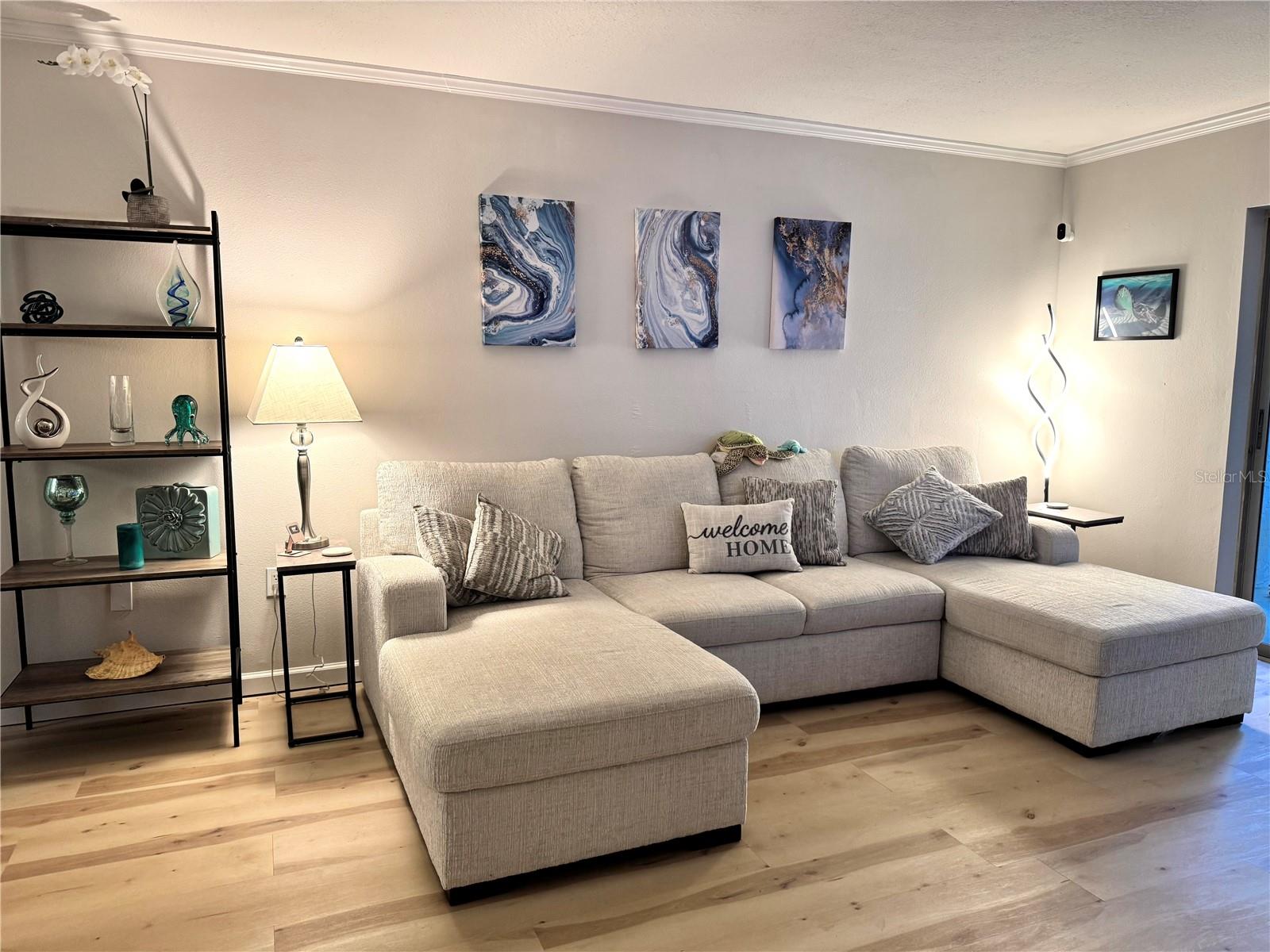 BAYSHORE ON THE LAKE APTS II SEC 3 - Residential