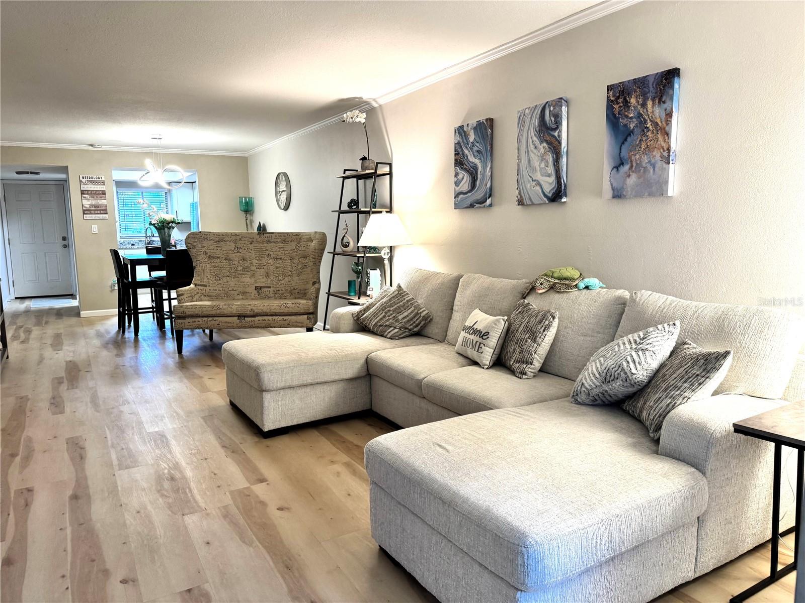 BAYSHORE ON THE LAKE APTS II SEC 3 - Residential