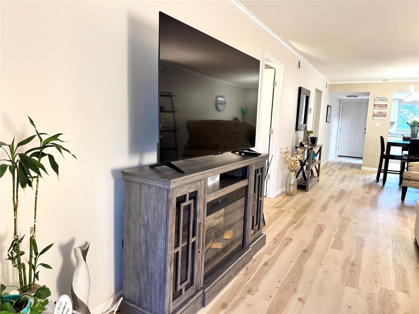 BAYSHORE ON THE LAKE APTS II SEC 3 - Residential