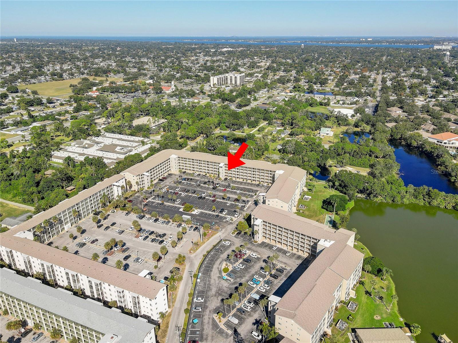 BAYSHORE ON THE LAKE APTS II SEC 3 - Residential