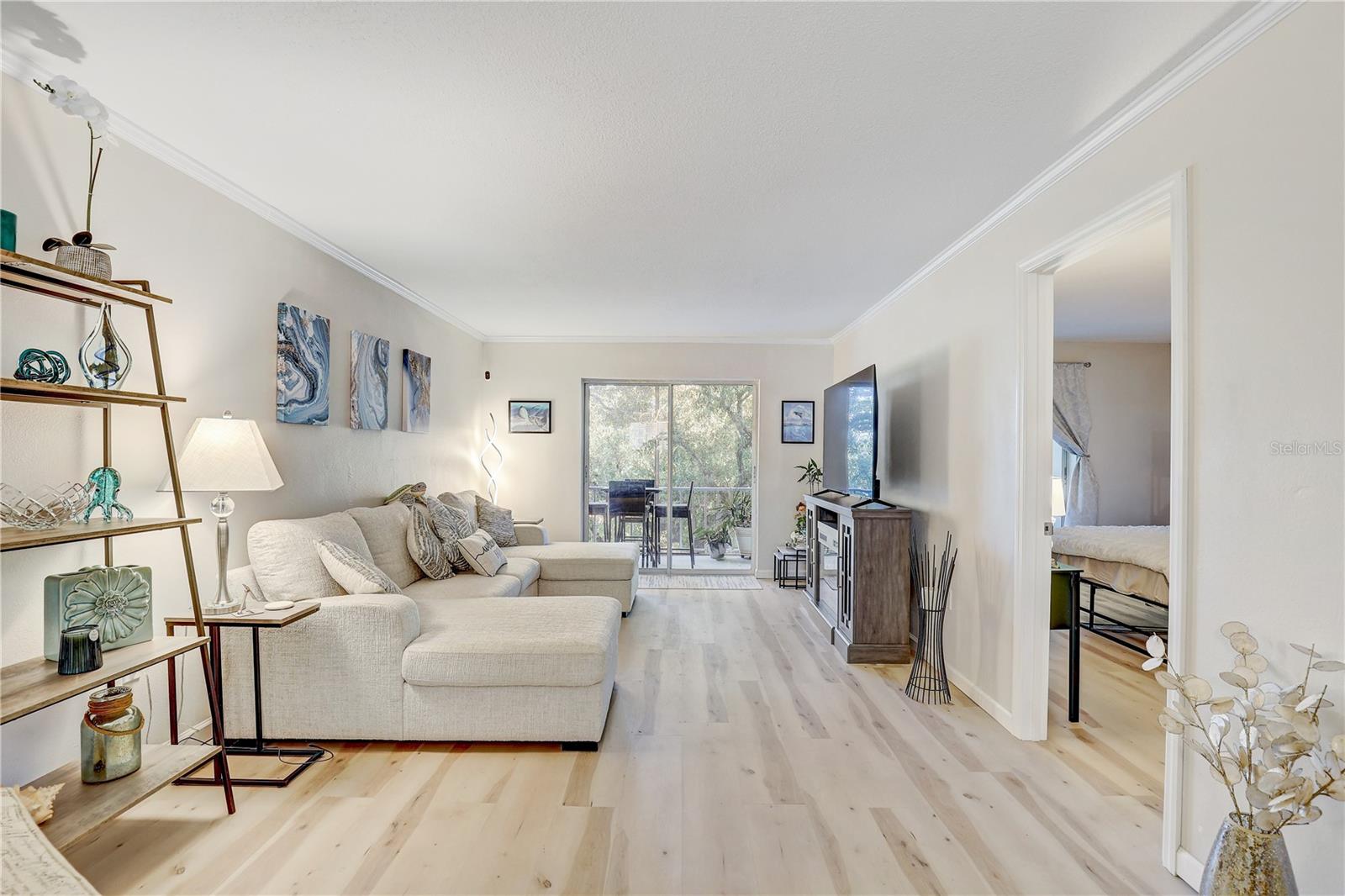 BAYSHORE ON THE LAKE APTS II SEC 3 - Residential