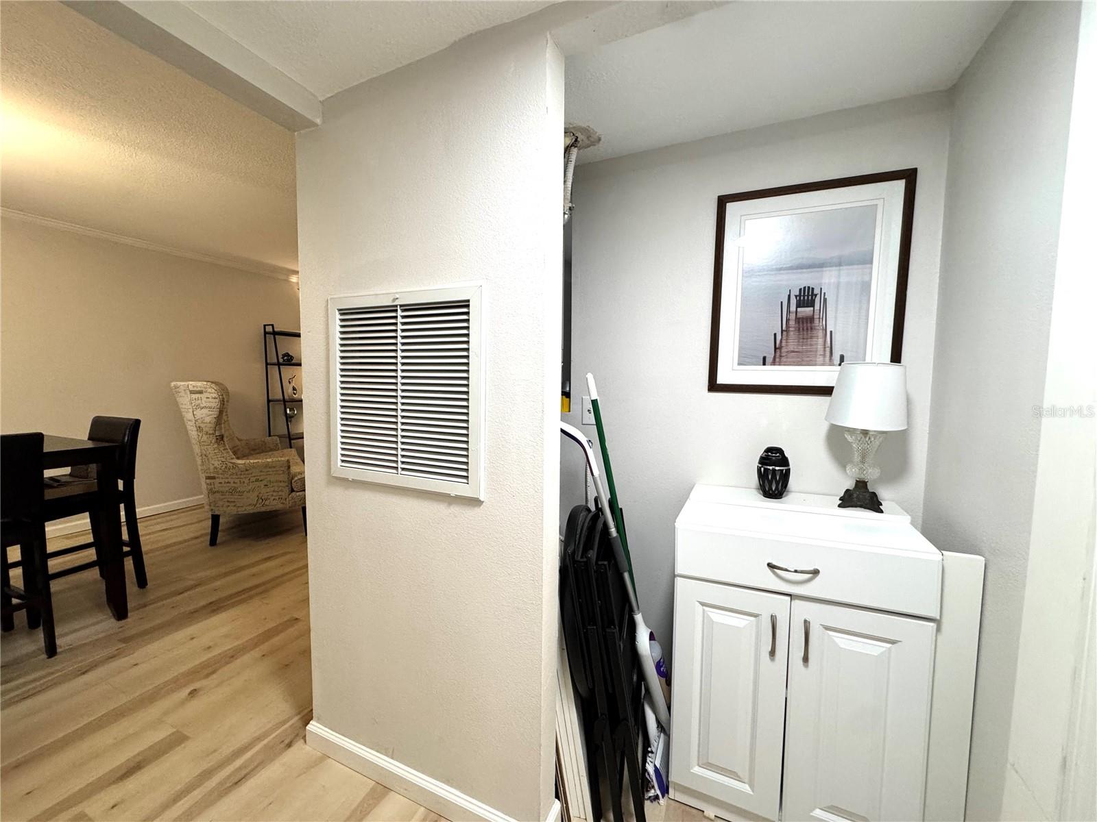 BAYSHORE ON THE LAKE APTS II SEC 3 - Residential