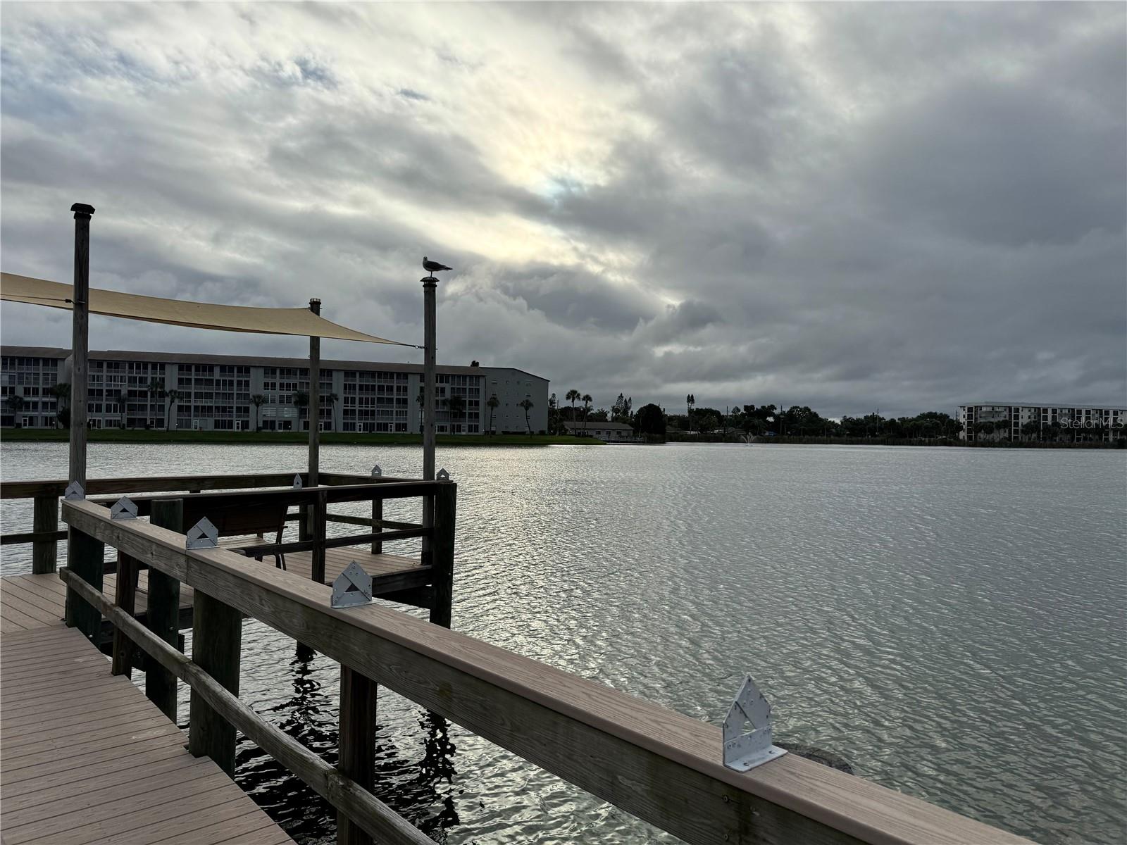 BAYSHORE ON THE LAKE APTS II SEC 3 - Residential