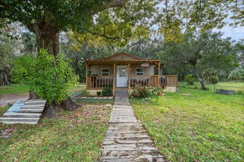 A home in PALATKA