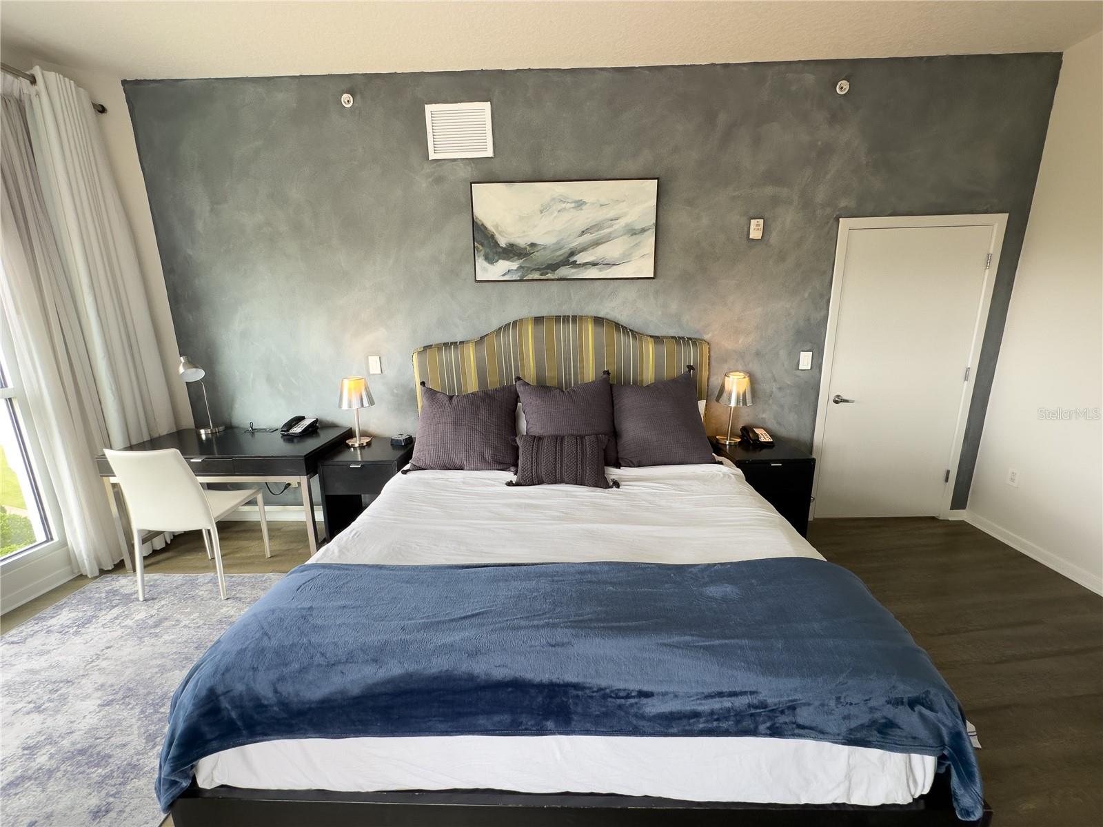 MONA LISA AT CELEBRATION CONDO HOTEL - Residential