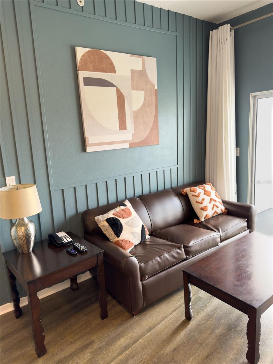 225 CELEBRATION PLACE # 527